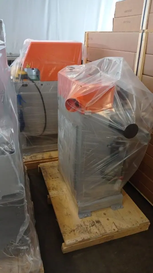 RINALDI_3.jpg RINALDI_3.jpg